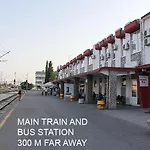 Parkside Place Подгорица