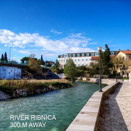 Pensionat Parkside Place Podgorica